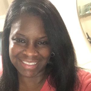 Meet your Posher, Alondra